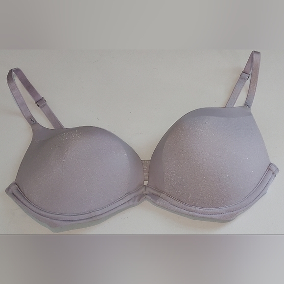 Victoria's Secret Light Purple Biofit Push Up Bra NWT - Picture 3 of 8